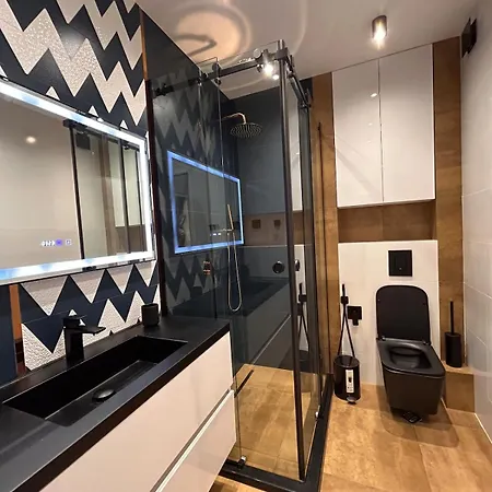 Blue Iris, 2br, Stunning Views, Jacuzzi And Workspace Sofia