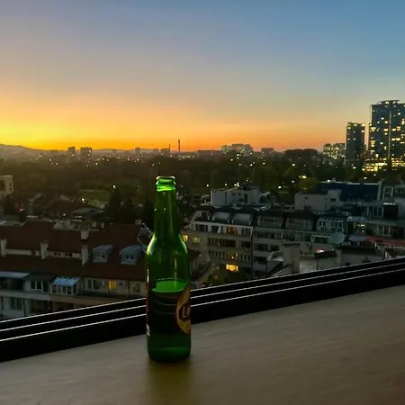Appartement Blue Iris, 2br, Workspace, Jacuzzi And Stunning Views *
