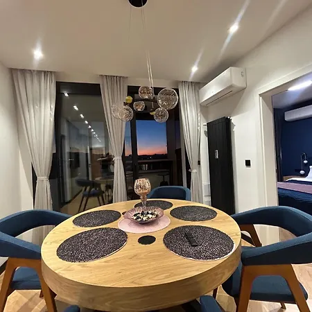 Blue Iris, 2br, Stunning Views, Jacuzzi And Workspace * Sofia