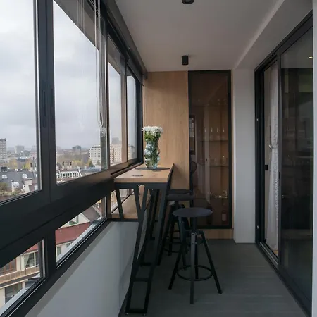 Daire Blue Iris, 2br, Stunning Views, Jacuzzi And Workspace *